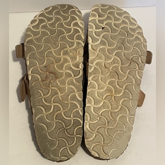 Birkenstock Yao Lux Electric Metallic Rose Gold Sandals - Picture 14 of 16